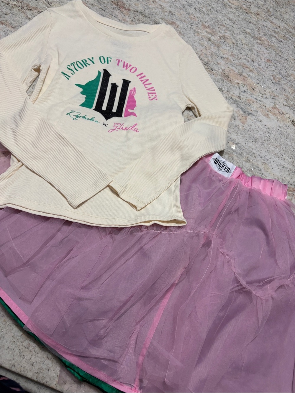 10/$30 Wicked Set with Reversible Tulle Layered Skirt